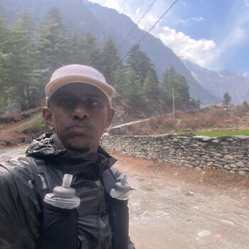 新加坡的临时保姆工作: 临时保姆工作 Abimanyu