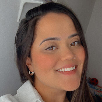 Babysitter em Ramalhal (Distrito de Lisboa): Maria