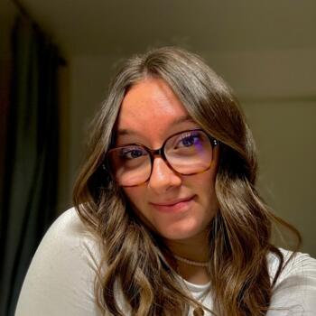 Nanny in Villefranche-sur-Saône: Lilou