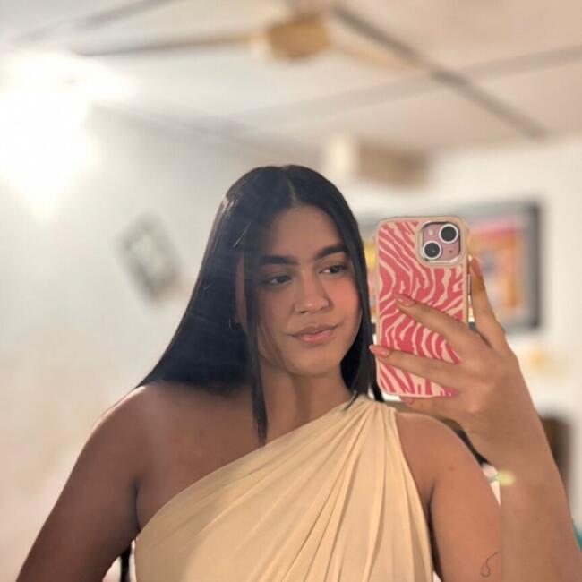 Niñera en Santa Marta: María