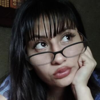 Babysitter in Almirante Brown: Jenny Antonela