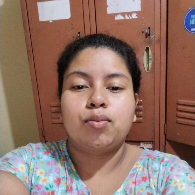 Babysitter in Panama City: Natalie