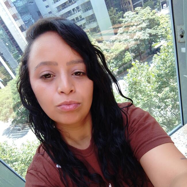 Babysitter in Curitiba: Tanya