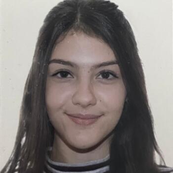 Babysitter in Bologna: Valentina