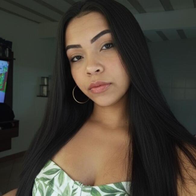 Emprego de babá em Angra dos Reis: Monica