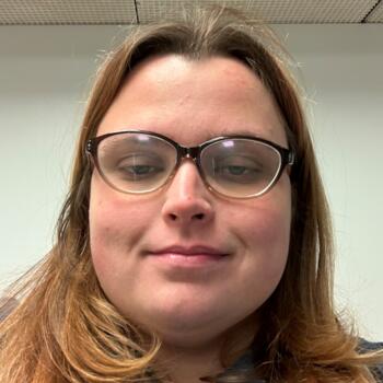 Babysitter in Fairfax: Alayna