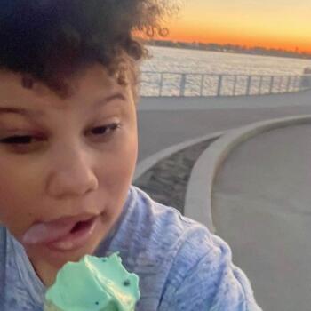 Baby-sitter in Windsor: Nariah