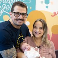 Wesley Horrana e bebê Laura