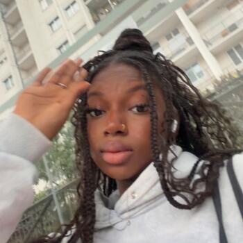 Baby-sitter à Paris: Fatoumata