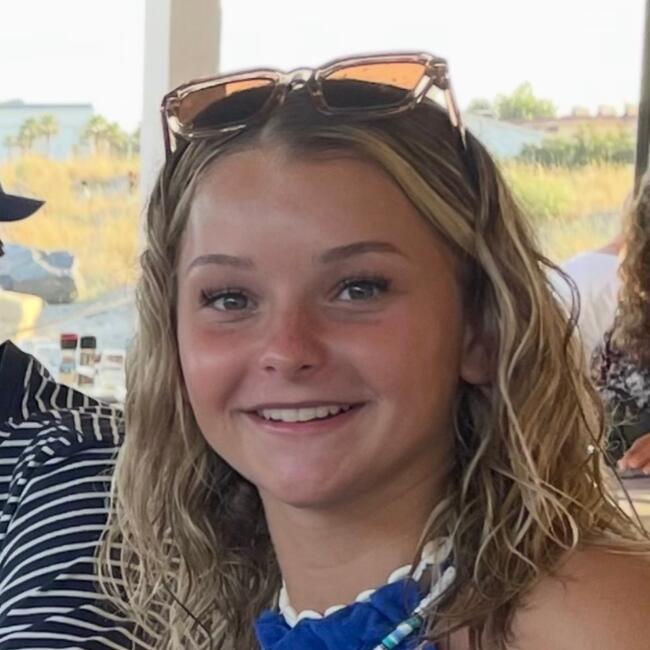 Babysitter in Lille: Emma