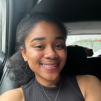 Babysitter in Kerava: Jazreel