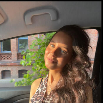 Babysitter Berlin: Nelly