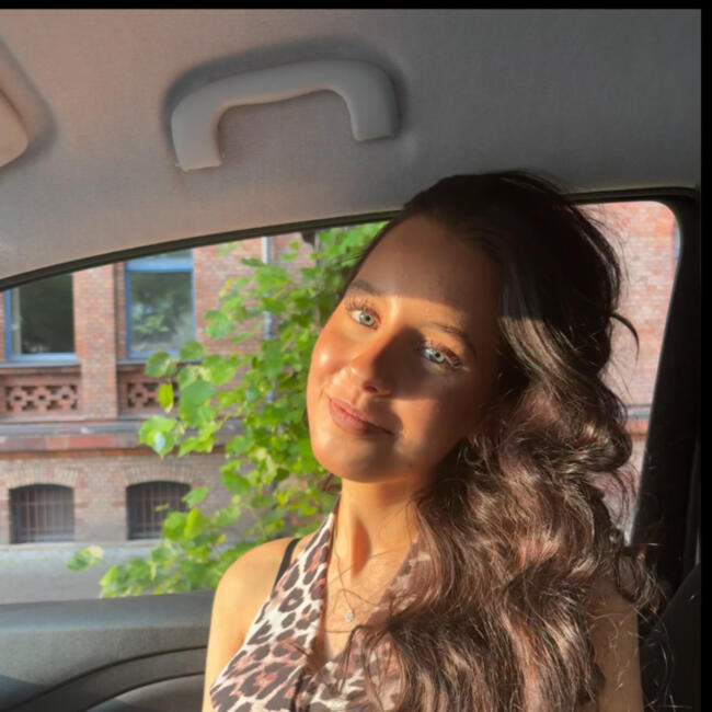 Babysitter in Berlin: Nelly