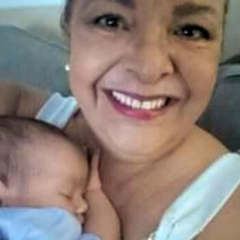 Babysitter Porto Seguro: Rosi