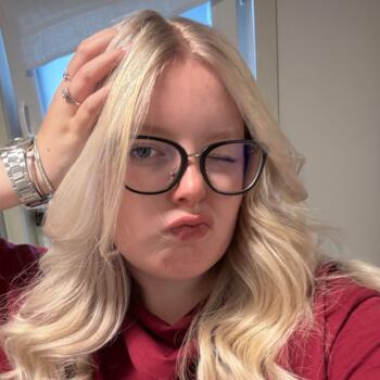 Babysitter in Staden: Adinda