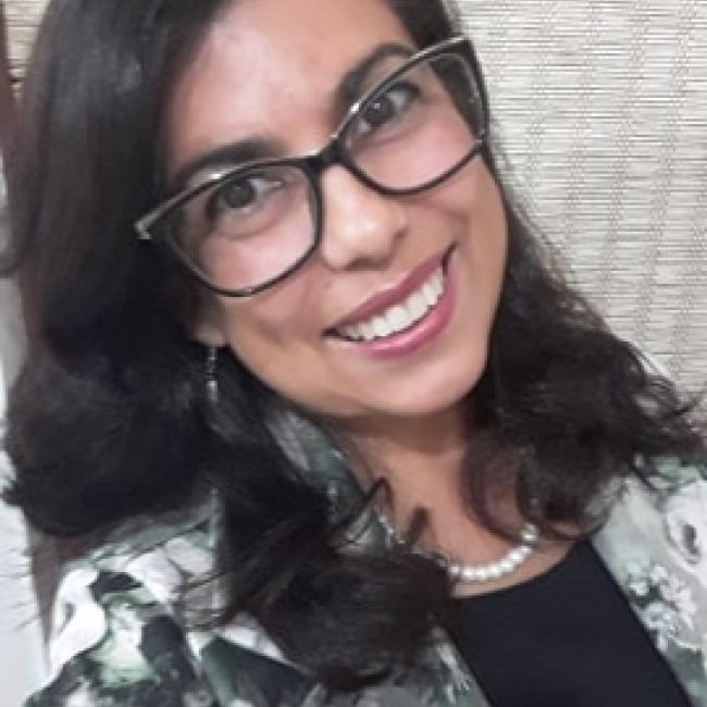 Babysitter in Salto: Deise Santos