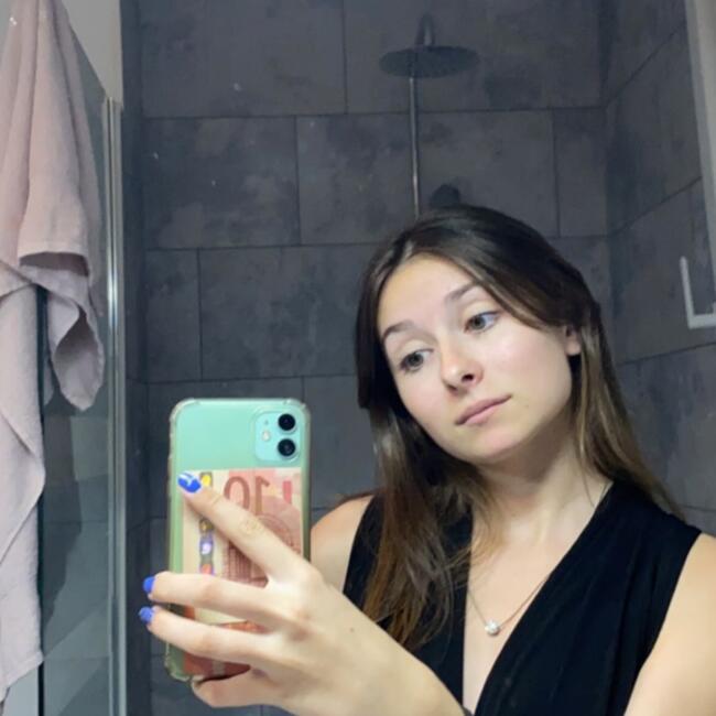 Babysitter in Dax: Luna