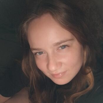 Baby-sitter Agen: Lea