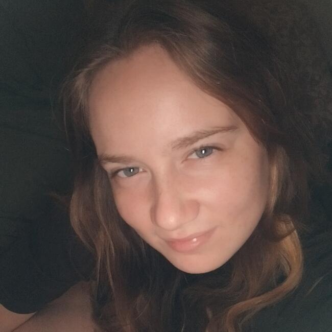 Babysitter in Agen: Lea