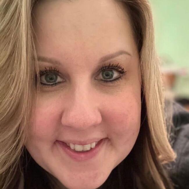 Babysitter in Los Angeles: Elizabeth