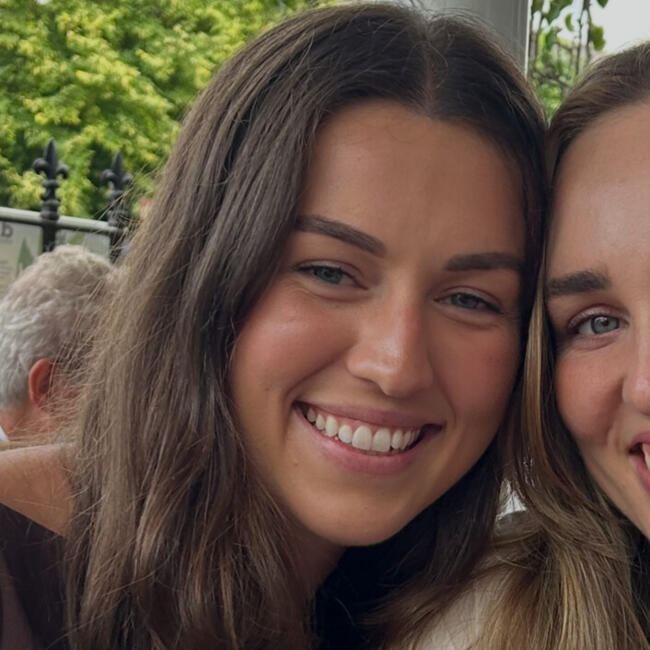 Babysitter in Sydney: Kelly