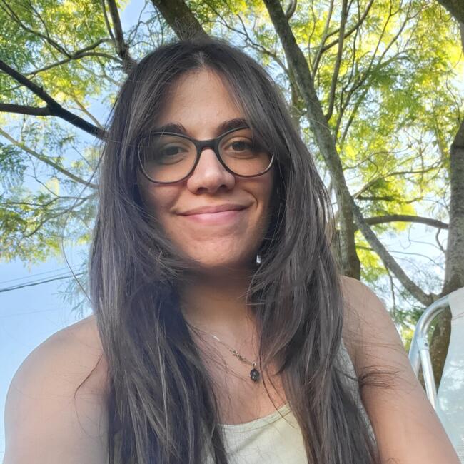 Babysitting job in Ciudad de la Costa: Romina