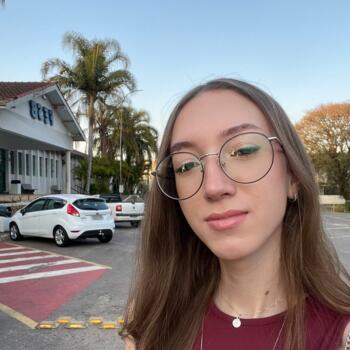 Babysitter in Atibaia: Luiza