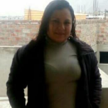 Niñera Arequipa: Islena