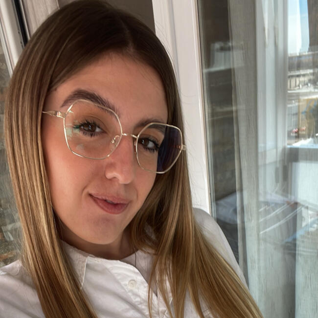 Babysitter in Viladecans: Judit