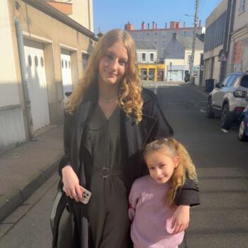 Babysitter in Coulaines: Djena