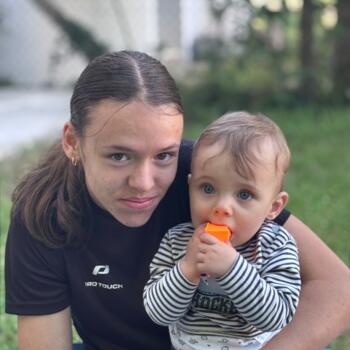 Babysitter in Maleville: Maïlee