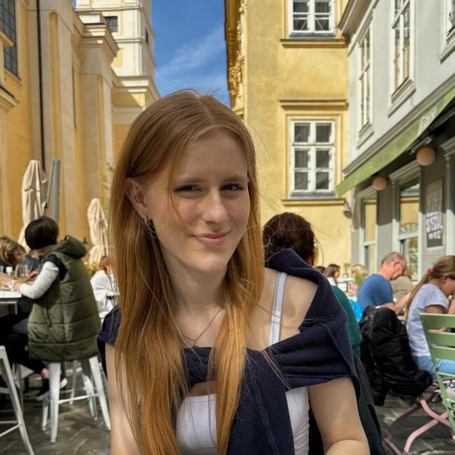 Babysitter in München: Elena