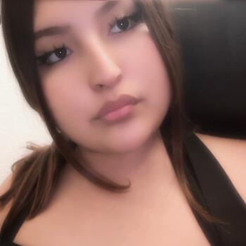 Babysitter in Lake Forest: Jasmin