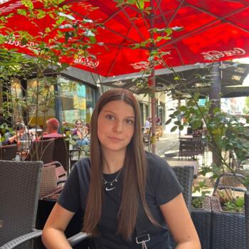 Babysitter in Wuelfrath: Anna