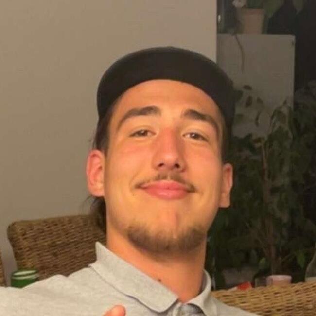 Babysitter in Montauville: Tom