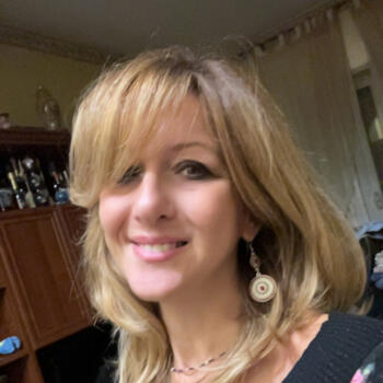 Babysitter Naples: Carmen