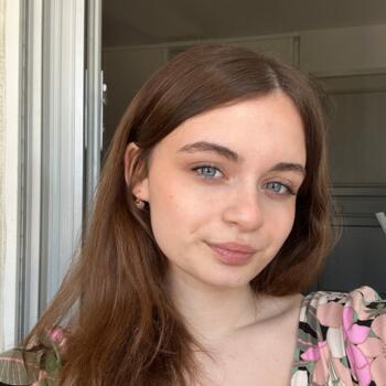 Babysitter Artigues-près-Bordeaux: Maëhlyne