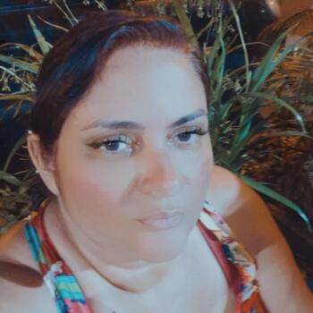 Babysitter in Niterói: Candice