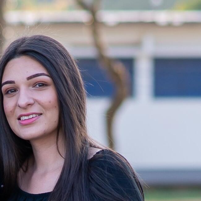 Babysitter in Guaratinguetá: Tainara Lauren