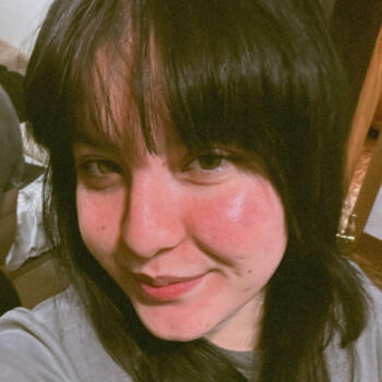 Babysitter in Pamplona: Lucía Jazmín