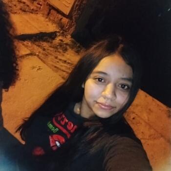 Babysitter in Colombres: Juana