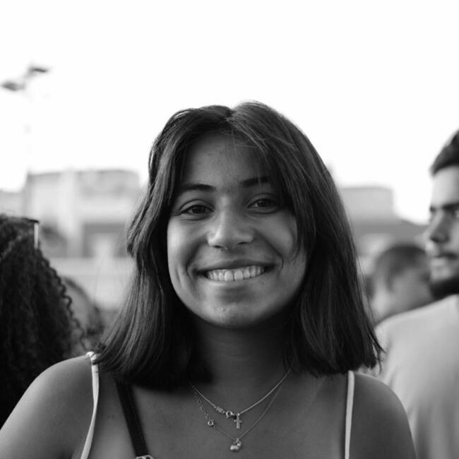 Babysitter em Sintra: Constança