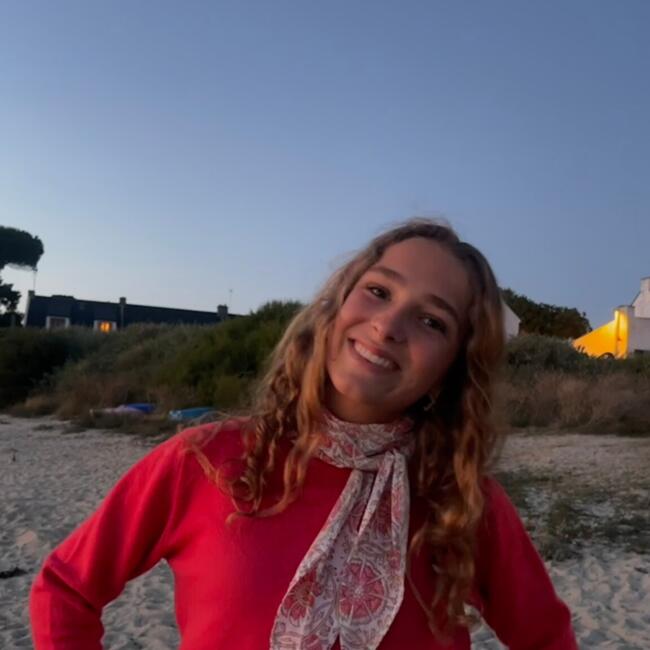 Babysitter in Reims: Hanna