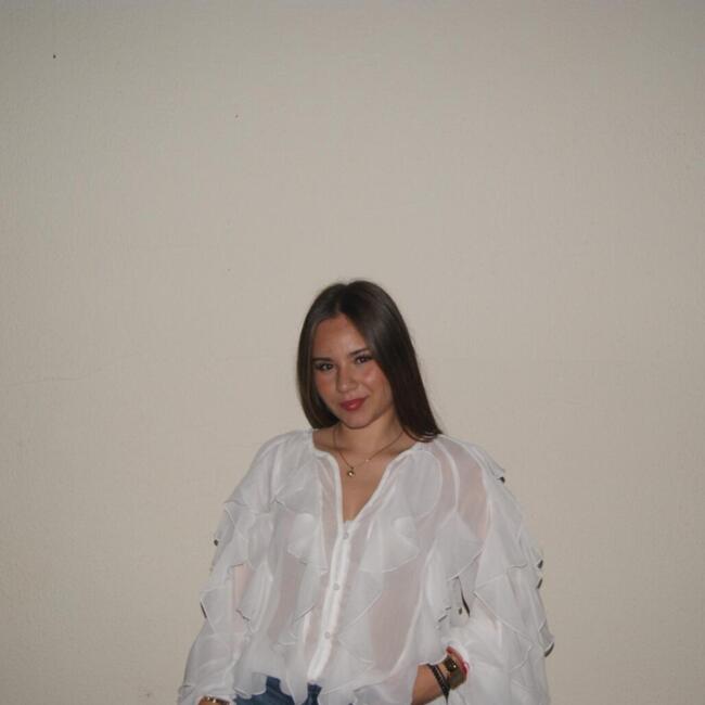 Babysitter in Faro: Gabriela
