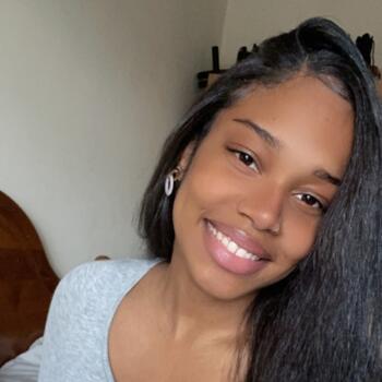 Babysitting job in Amadora: babysitting job Tatiana