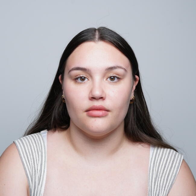 Babysitter in Dijon: Lola