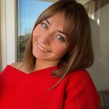 Babysitter in Guipry: Enora