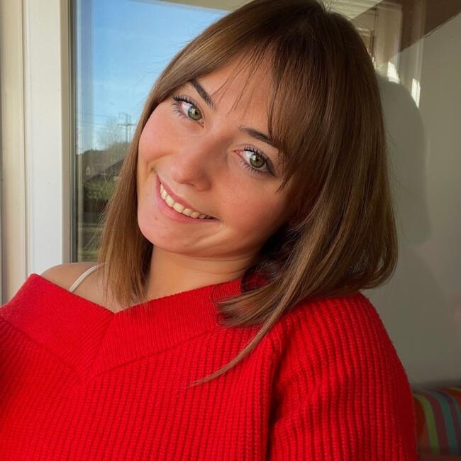 Babysitter in Guipry: Enora