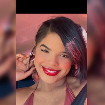 Babysitter Brasília: Nathalia