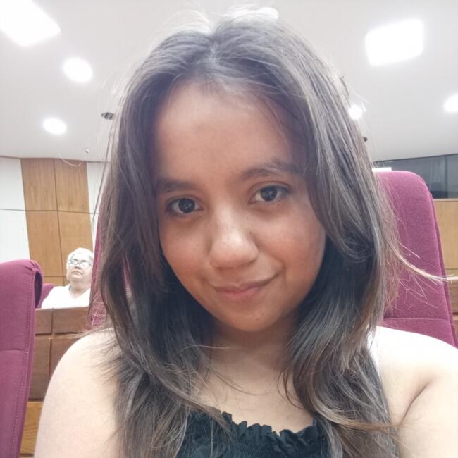 Babysitter in Piribebuy: Lea